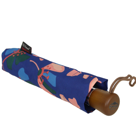 Parasol kwiaty na ultramarynie