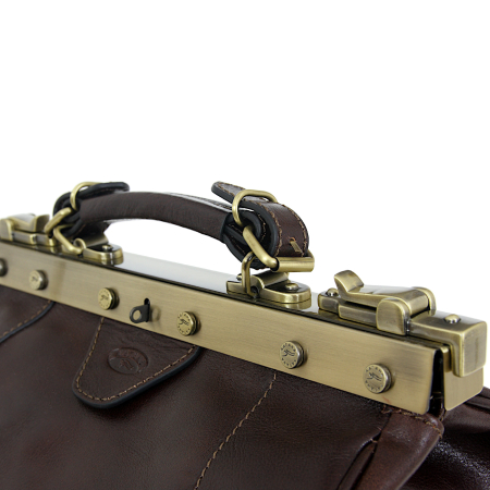 Kufer lekarski ciemnobrązowa skóra licowa